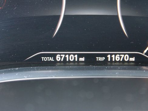 Used 2018 BMW 750i xDrive image 12