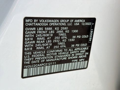 Certified 2023 Volkswagen Atlas Cross Sport SE image 19