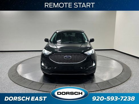 Certified 2024 Ford Edge SEL w/ Convenience Package AWD/4WD image 3