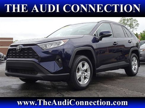 Used 2021 Toyota RAV4 XLE w/ Convenience Package AWD/4WD image 1