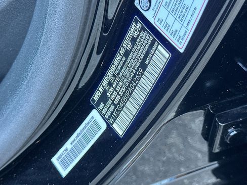 Certified 2023 Mercedes-Benz EQS 580 4MATIC Sedan image 33