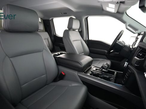 Used 2025 Ford F150 Lightning Flash AWD/4WD image 17