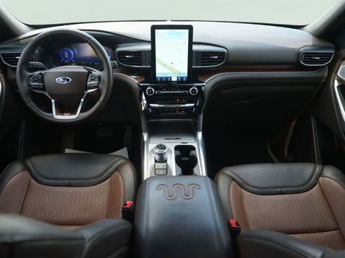 Used 2022 Ford Explorer King Ranch w/ Technology Package AWD/4WD image 21