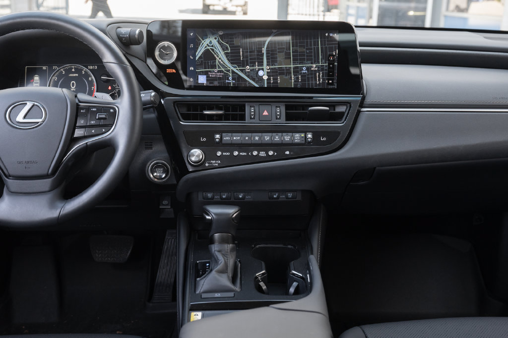 Used 2025 Lexus ES 350 w/ Premium Package FWD image 30