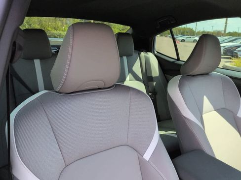 Used 2026 Toyota Camry SE FWD image 7