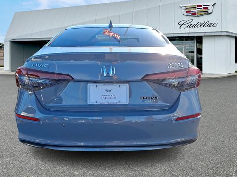 Used 2025 Honda Civic Sport image 5