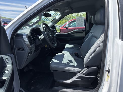Used 2022 Ford F150 XL w/ Equipment Group 101A High AWD/4WD image 11