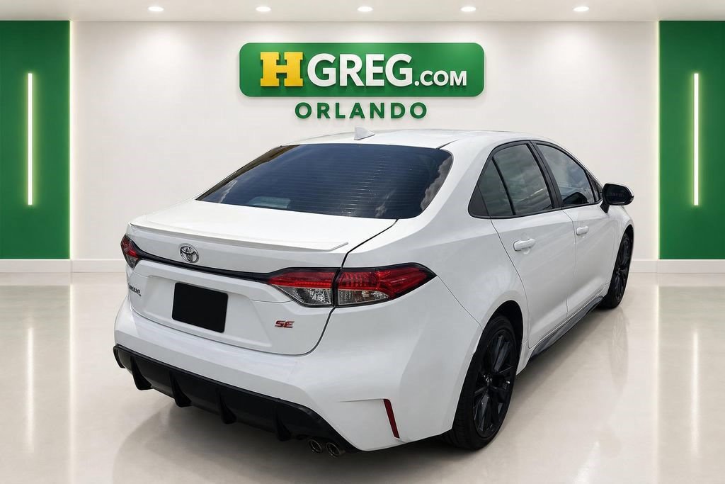 Used 2024 Toyota Corolla SE FWD image 6