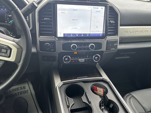 Used 2022 Ford F450 Lariat w/ Lariat Ultimate Package image 18