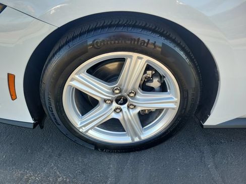 Used 2026 Ford Mustang Coupe RWD image 30