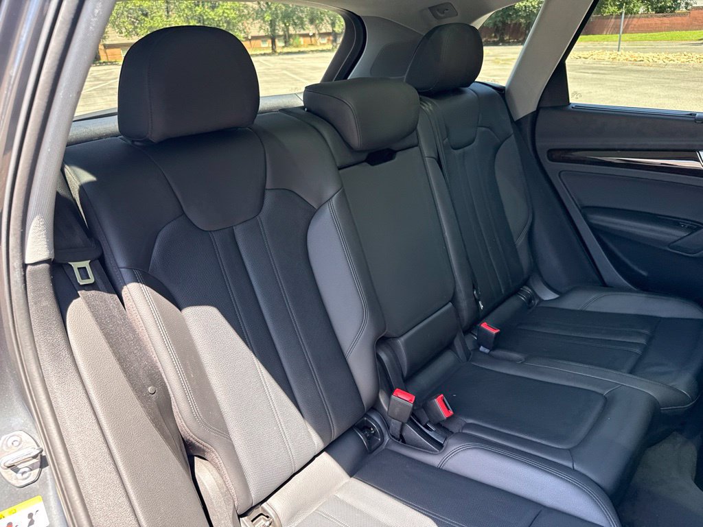 Used 2019 Audi Q5 Premium w/ Premium Plus Package AWD/4WD image 20