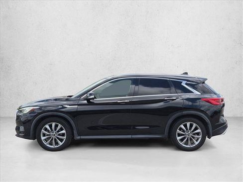 Used 2019 INFINITI QX50 Luxe w/ Navigation Package FWD image 8