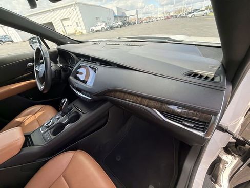 Certified 2023 Cadillac XT4 Sport FWD image 31