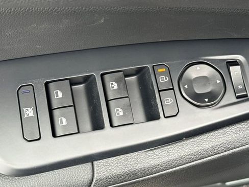 New 2026 Kia Sportage X-Line image 13