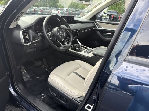 Used 2024 MAZDA CX-90 Plug-In Hybrid w/ Premium Pkg AWD/4WD image 15