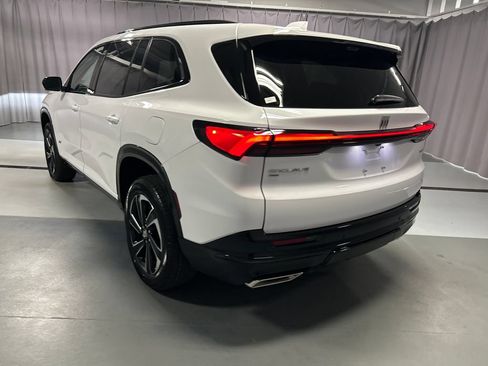 New 2026 Buick Enclave Sport Touring w/ Power Package AWD/4WD image 5