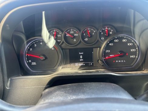 Used 2020 Chevrolet Silverado 1500 Custom Trail Boss w/ Custom Convenience Package image 13