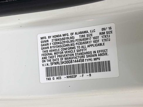 Used 2016 Honda Odyssey SE image 11