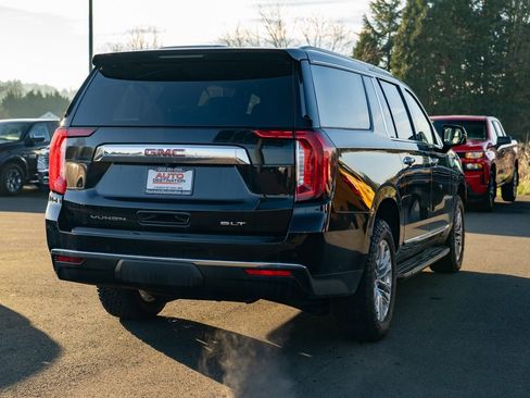 Used 2023 GMC Yukon XL SLT image 9
