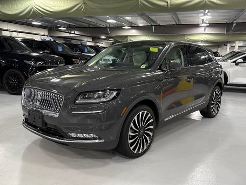 Used 2022 Lincoln Nautilus Black Label AWD/4WD image 5