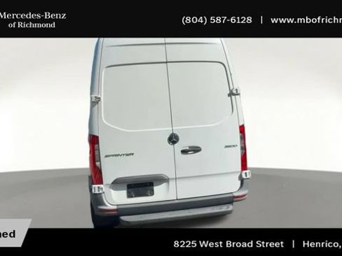 Used 2023 Mercedes-Benz Sprinter 2500 image 9