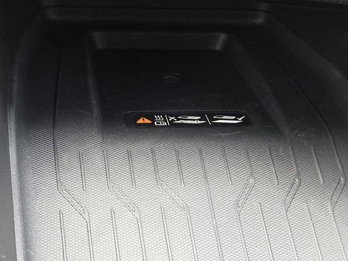 New 2026 Chevrolet Equinox EV RS FWD image 8