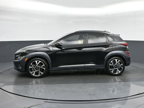 Used 2023 Hyundai Kona Limited w/ Cargo Package FWD image 4