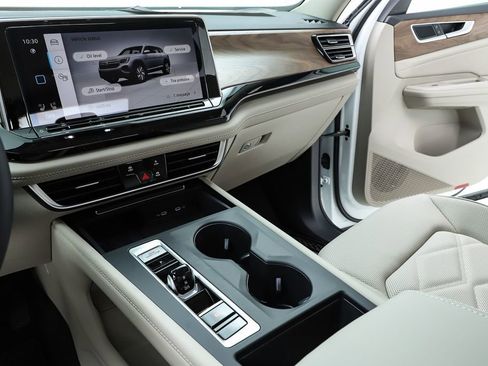New 2026 Volkswagen Atlas SE FWD image 61