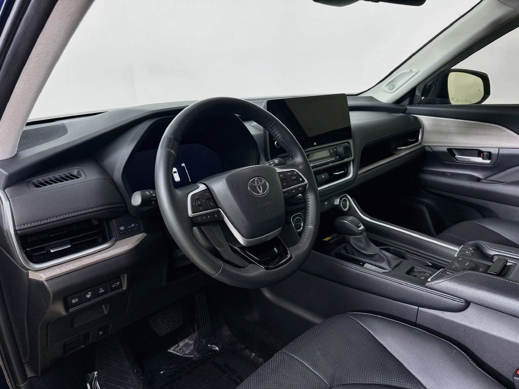 Used 2026 Toyota Grand Highlander AWD Hybrid image 9
