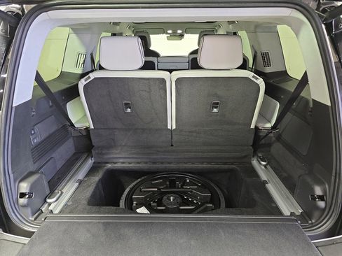 Used 2024 Rivian R1S Adventure AWD/4WD image 26