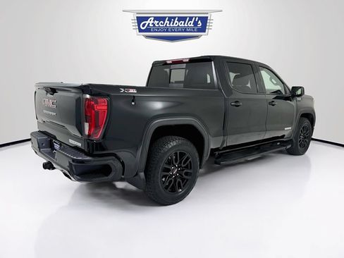 Used 2024 GMC Sierra 1500 Elevation w/ Preferred Package AWD/4WD image 8