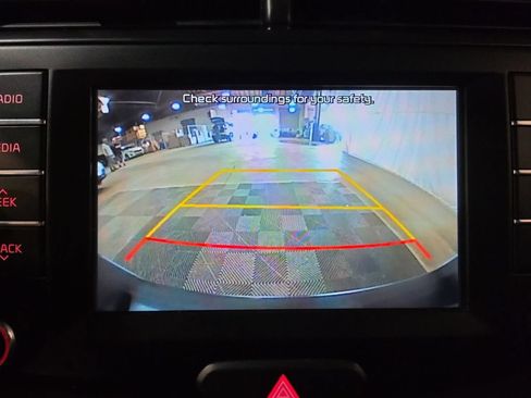 Used 2020 Kia Soul S FWD image 22