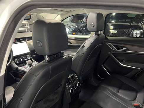 Used 2021 Jaguar F-PACE S image 43