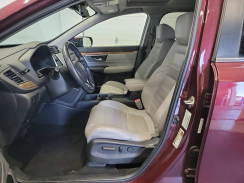 Used 2017 Honda CR-V Touring image 12