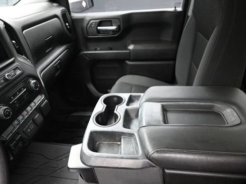 Used 2021 Chevrolet Silverado 1500 Custom w/ Safety Confidence Package AWD/4WD image 16
