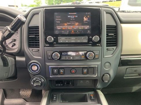 Used 2024 Nissan Titan SV w/ SV Convenience Package AWD/4WD image 31