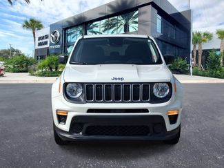 Used 2023 Jeep Renegade Latitude AWD/4WD video 2
