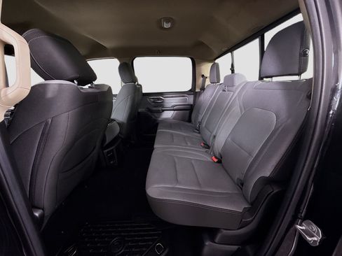 Used 2019 RAM 1500 Big Horn image 25