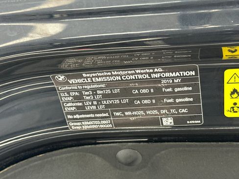 Used 2019 BMW X5 xDrive40i w/ M Sport Package image 20