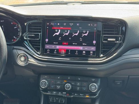 Used 2022 Dodge Durango GT image 16