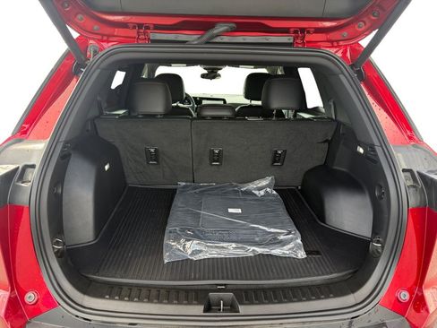 Certified 2026 Chevrolet Equinox RS w/ Convenience Package III FWD image 19