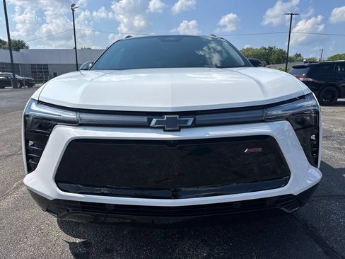 Used 2024 Chevrolet Blazer EV RS AWD/4WD image 7