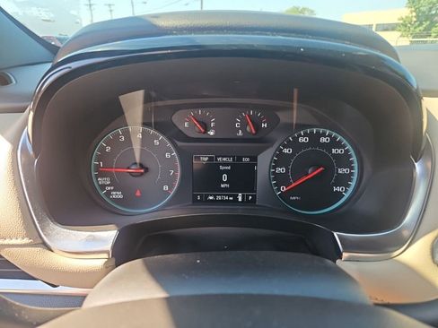 Used 2024 Chevrolet Traverse LS w/ Safety Package FWD image 7
