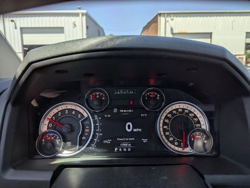 Used 2018 RAM 2500 Big Horn image 16