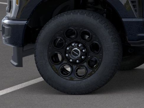 New 2026 Ford F250 Lariat w/ Black Appearance Package image 19