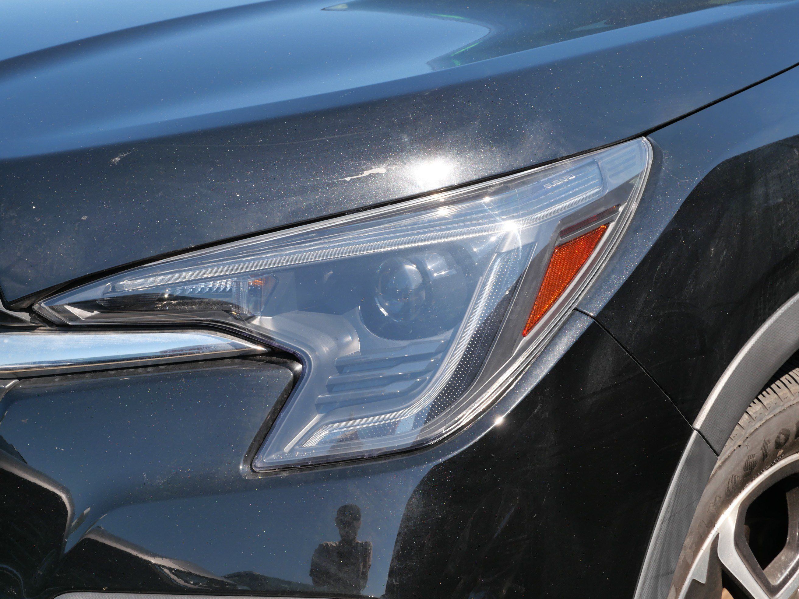Used 2023 Subaru Ascent Limited AWD/4WD image 3