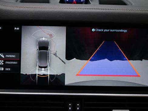 Used 2019 Porsche Cayenne Turbo w/ Premium Plus Package image 96