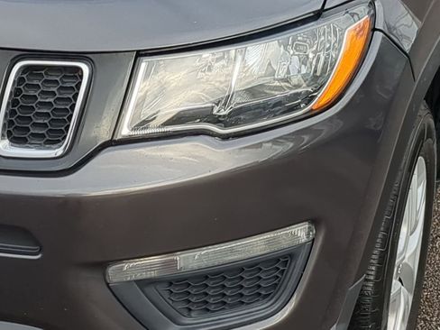 Used 2018 Jeep Compass Sport w/ Tech Group image 15