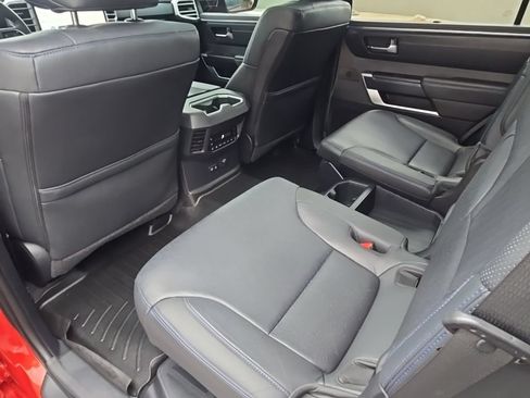Used 2024 Toyota Sequoia Platinum AWD/4WD image 35