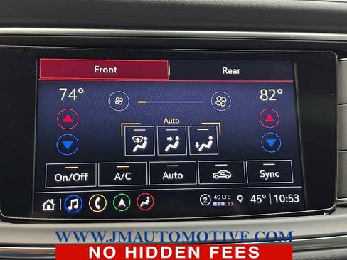Used 2022 Buick Enclave Essence w/ Experience Buick Package AWD/4WD image 32